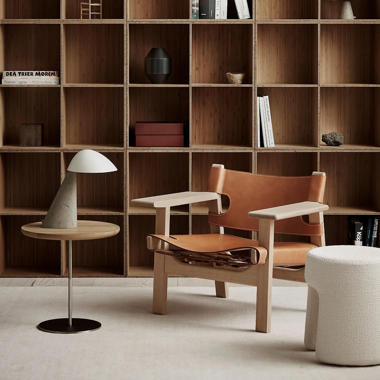 The Spanish Chair, Oljad ek, Cognac läder