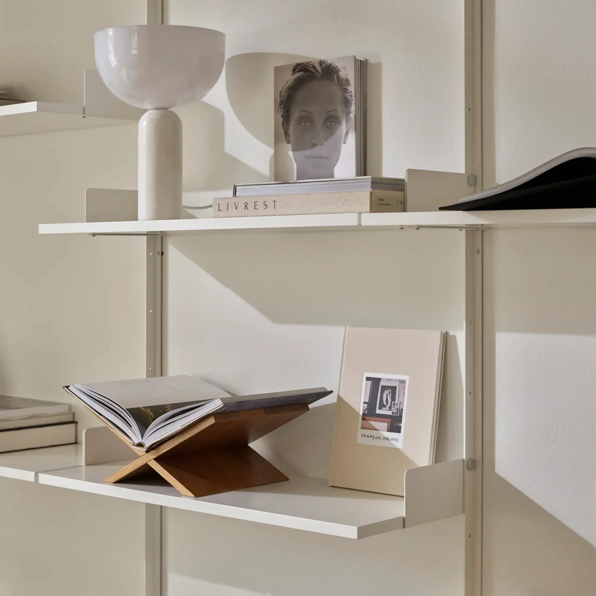New Works Display Shelf 1900 vegghylle - 3