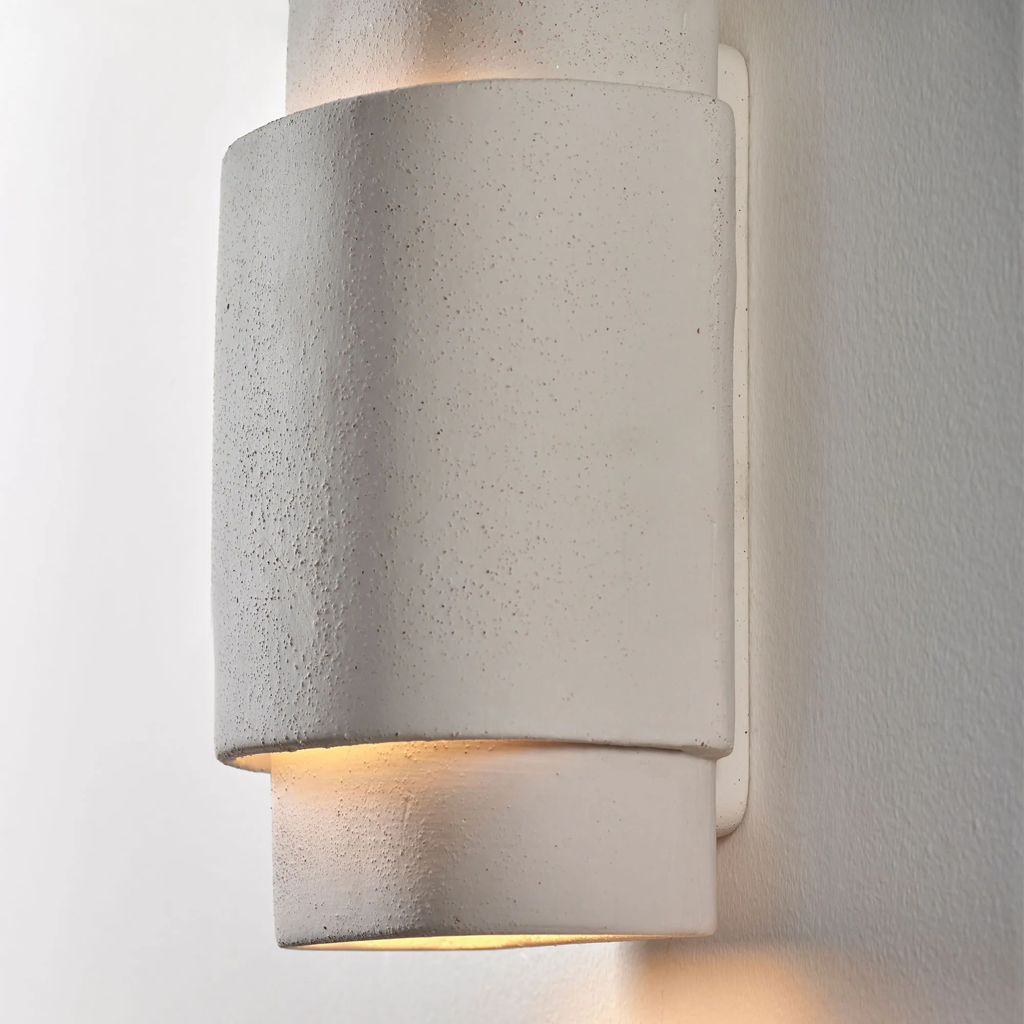Vegglampe beige pierre