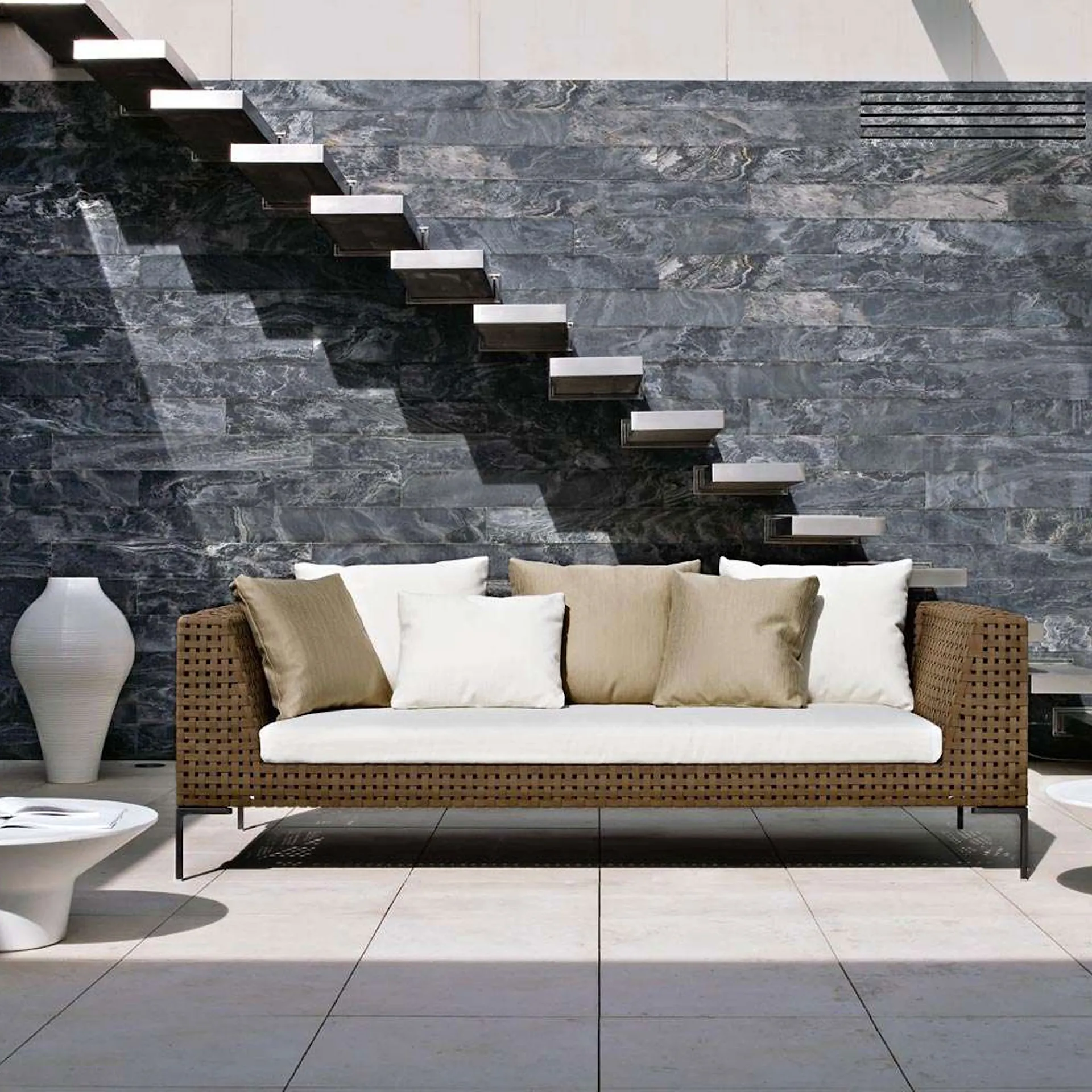 Charles Outdoor Sofa - B&B Italia - Antonio Citterio - NO GA