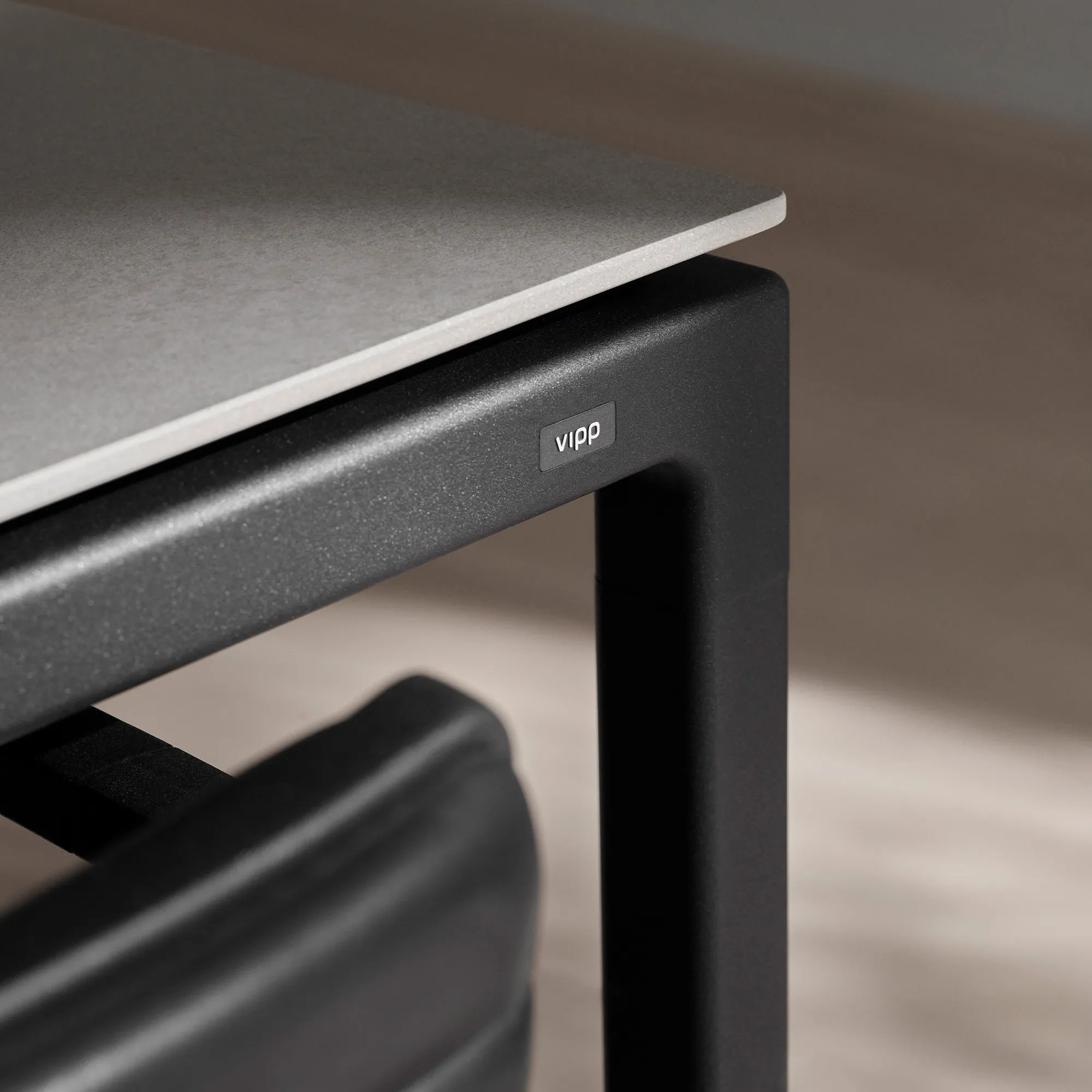 Vipp971/972 spisebord - 3