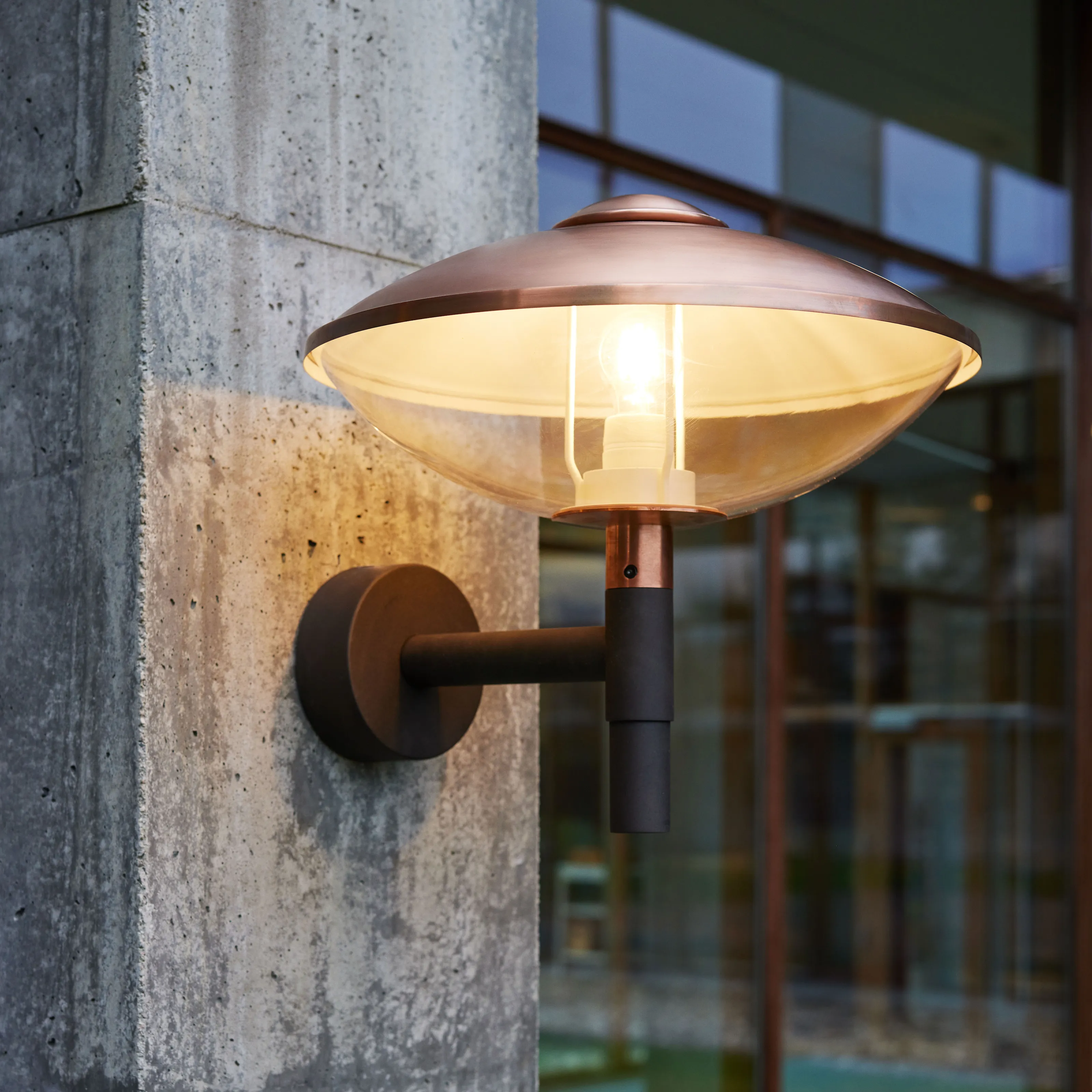 HL410 vegglampe utendørs - 2