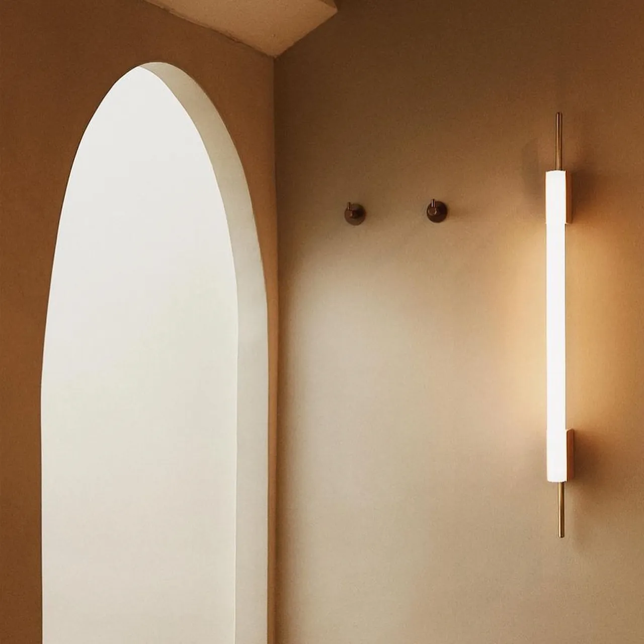 Tubus 70 vegglampe
