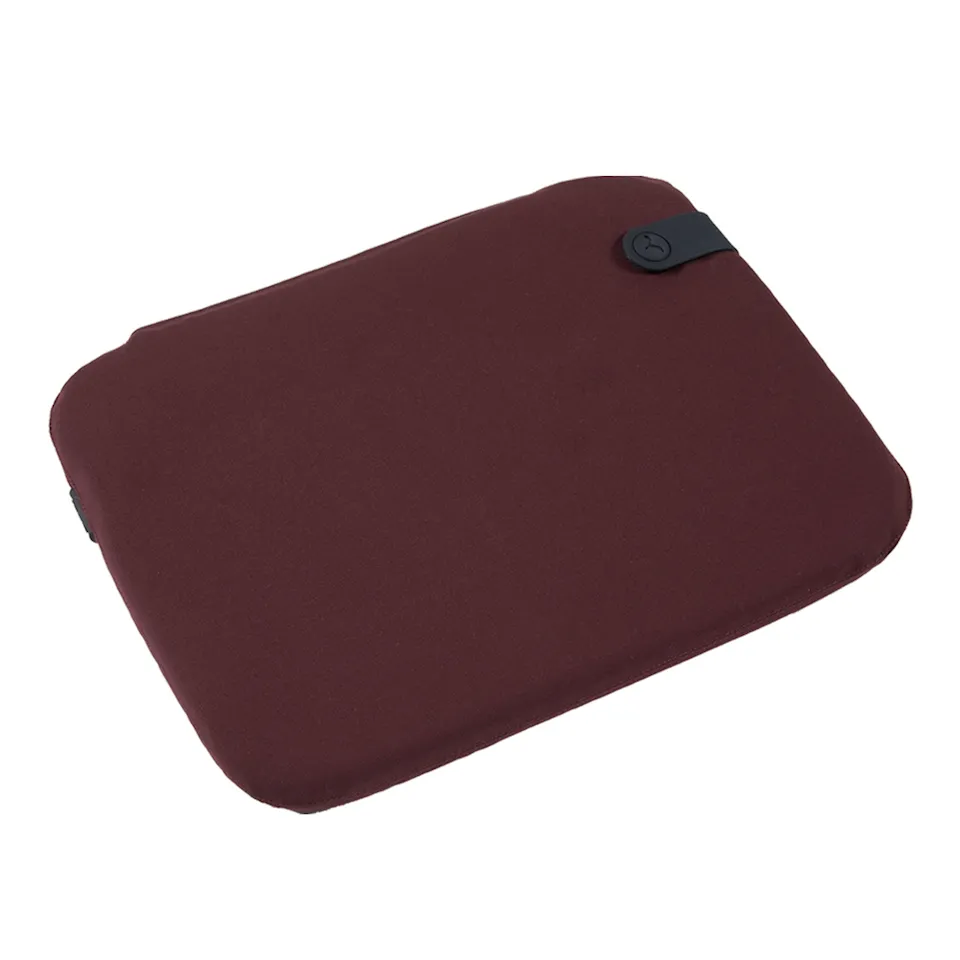 Color Mix Bistro Cushion 30x38 cm Burgundy