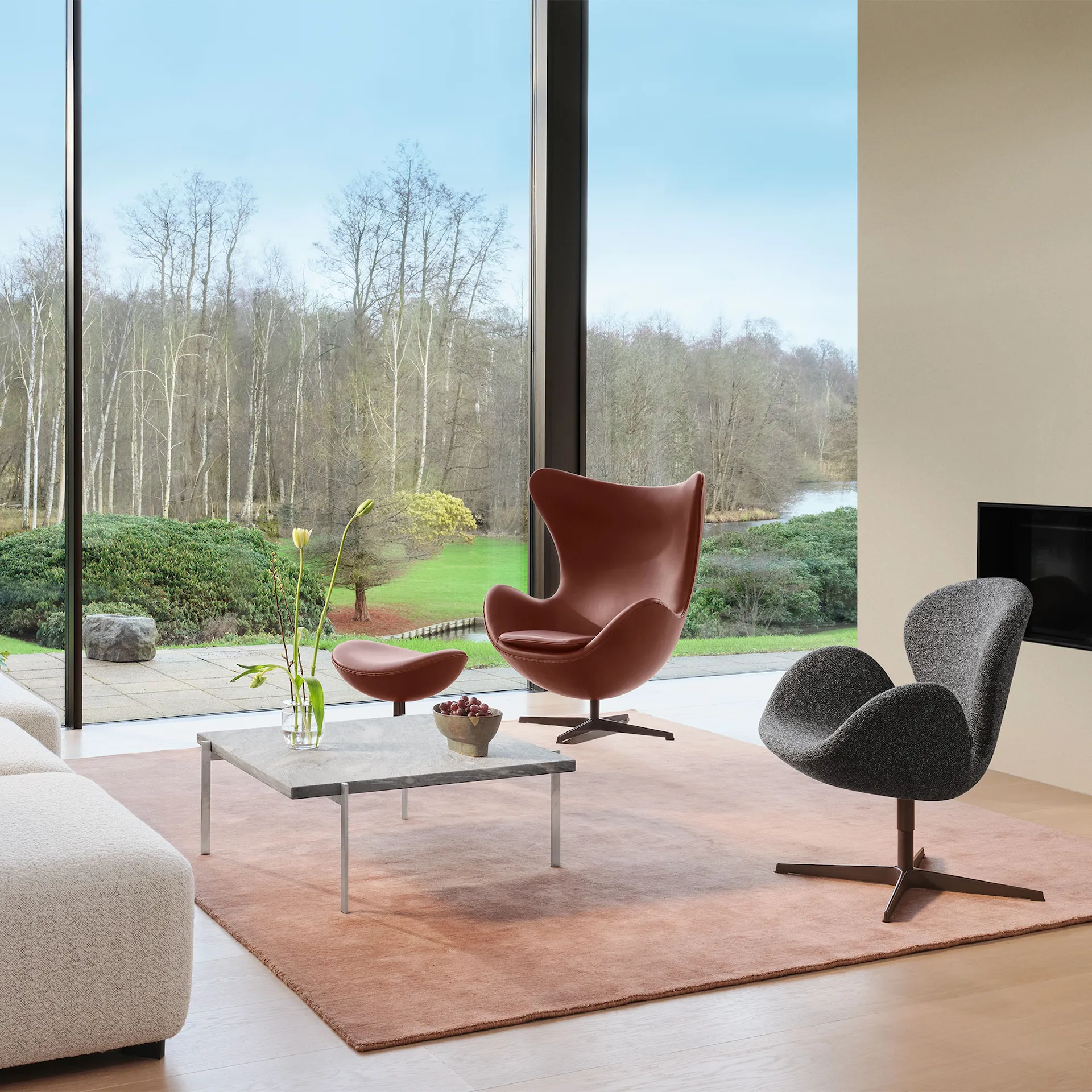 3127 Egget Fotpall Anniversary Collection - Fritz Hansen - Arne Jacobsen - NO GA