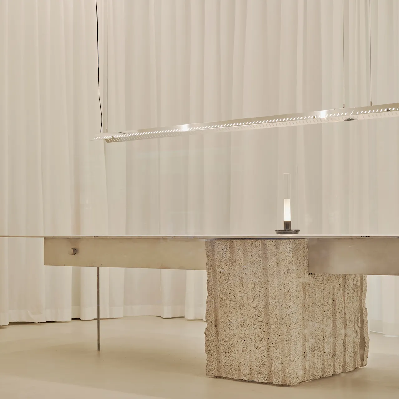 NM28 Linear Suspension Lamp