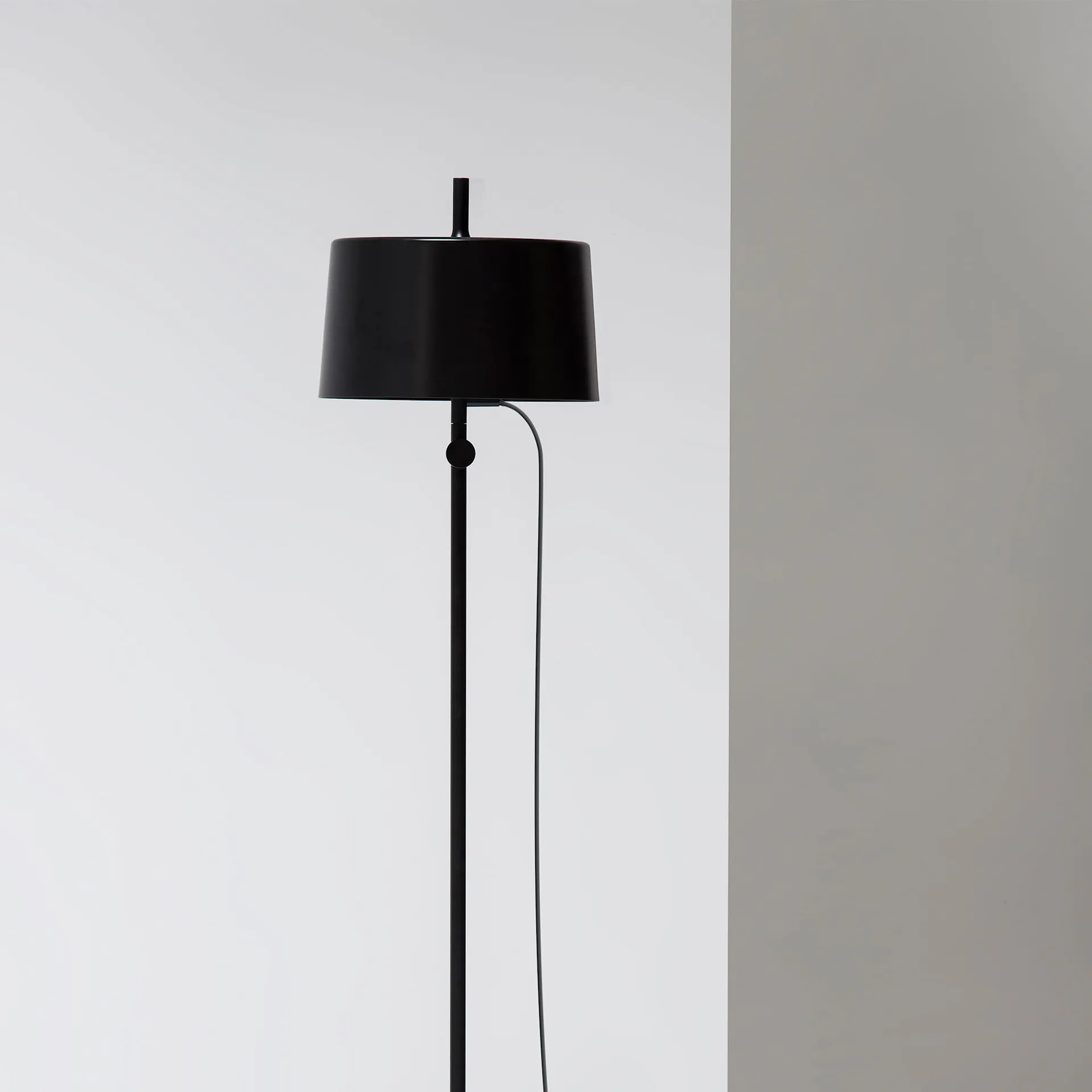 Nendo w132 - Gulvlampe - Wästberg - Nendo - NO GA