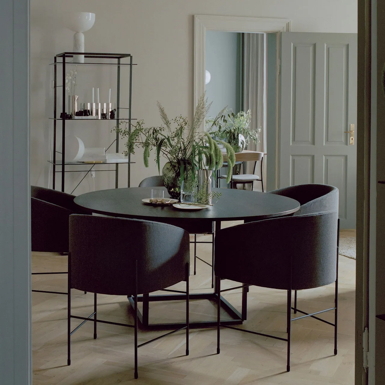 Florence Dining Table - Ø145