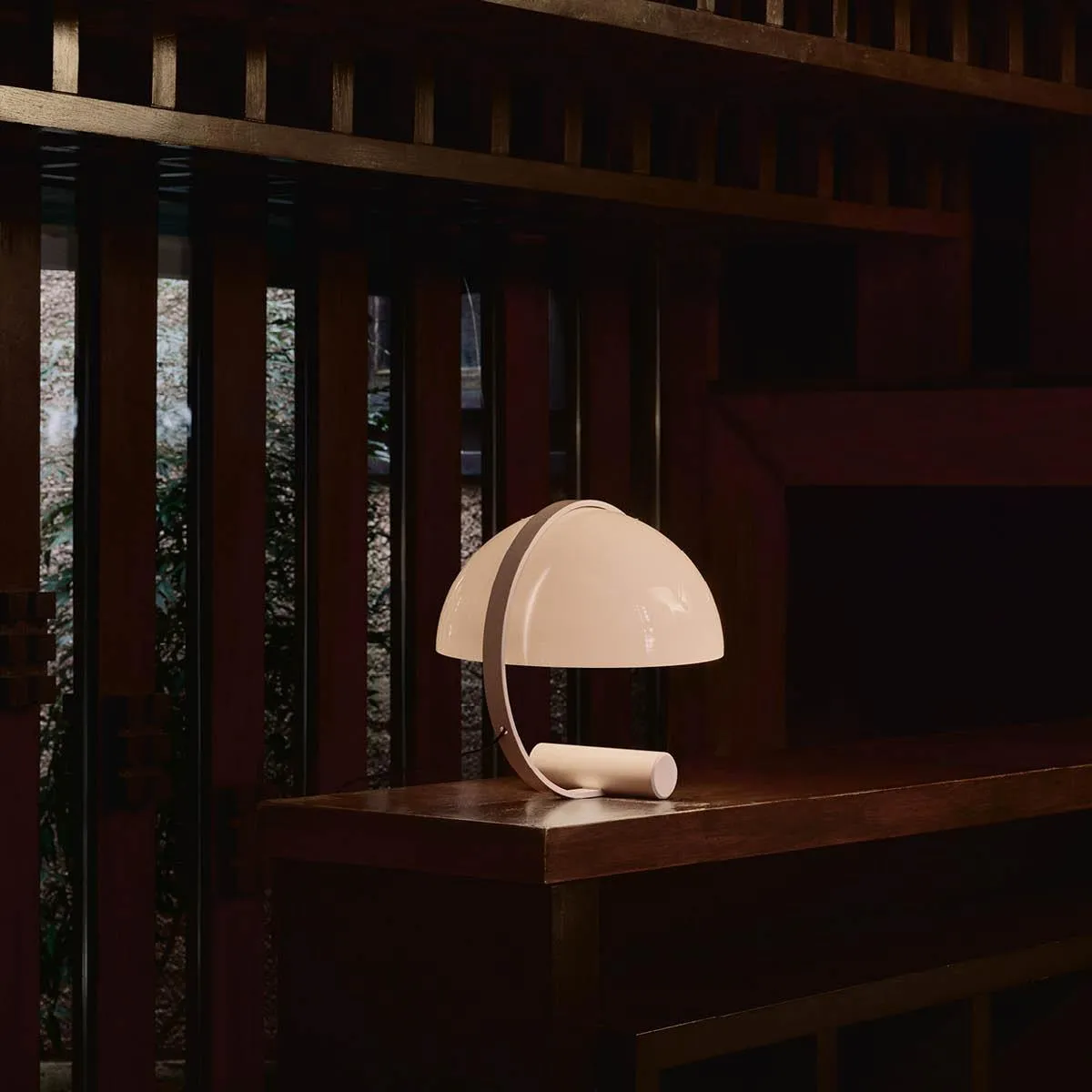Meta bordlampe - 2