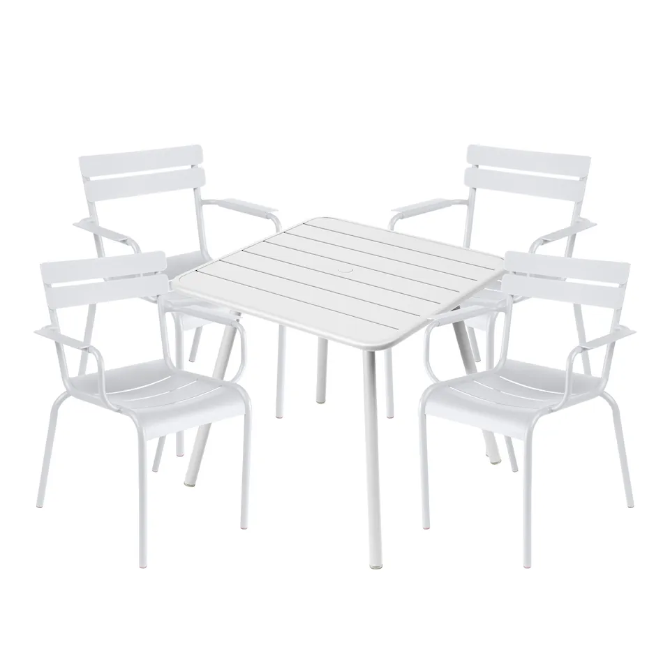 Luxembourg spisegruppe firbent bord & 4 karmstoler