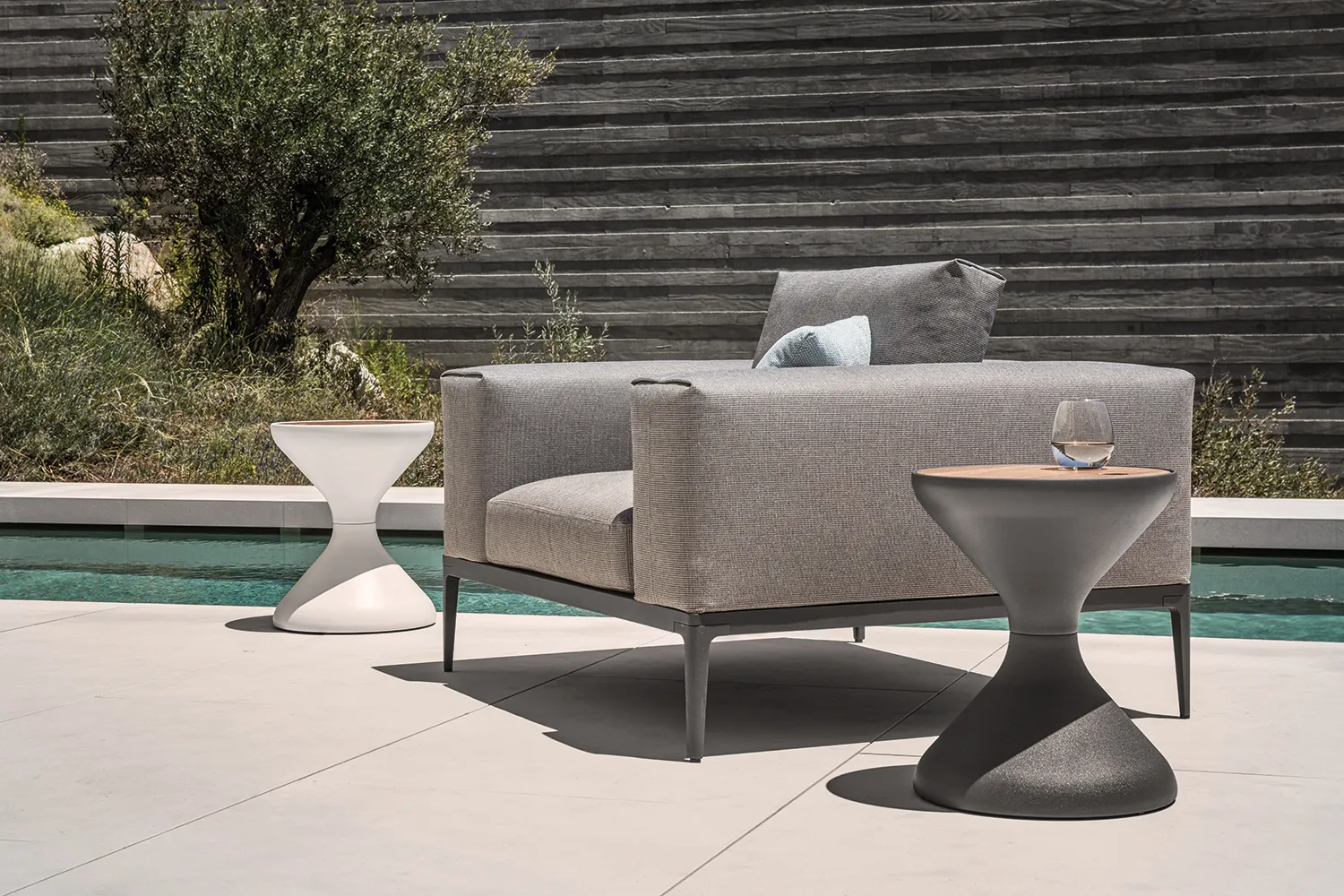 Grid Coffee Table - 7