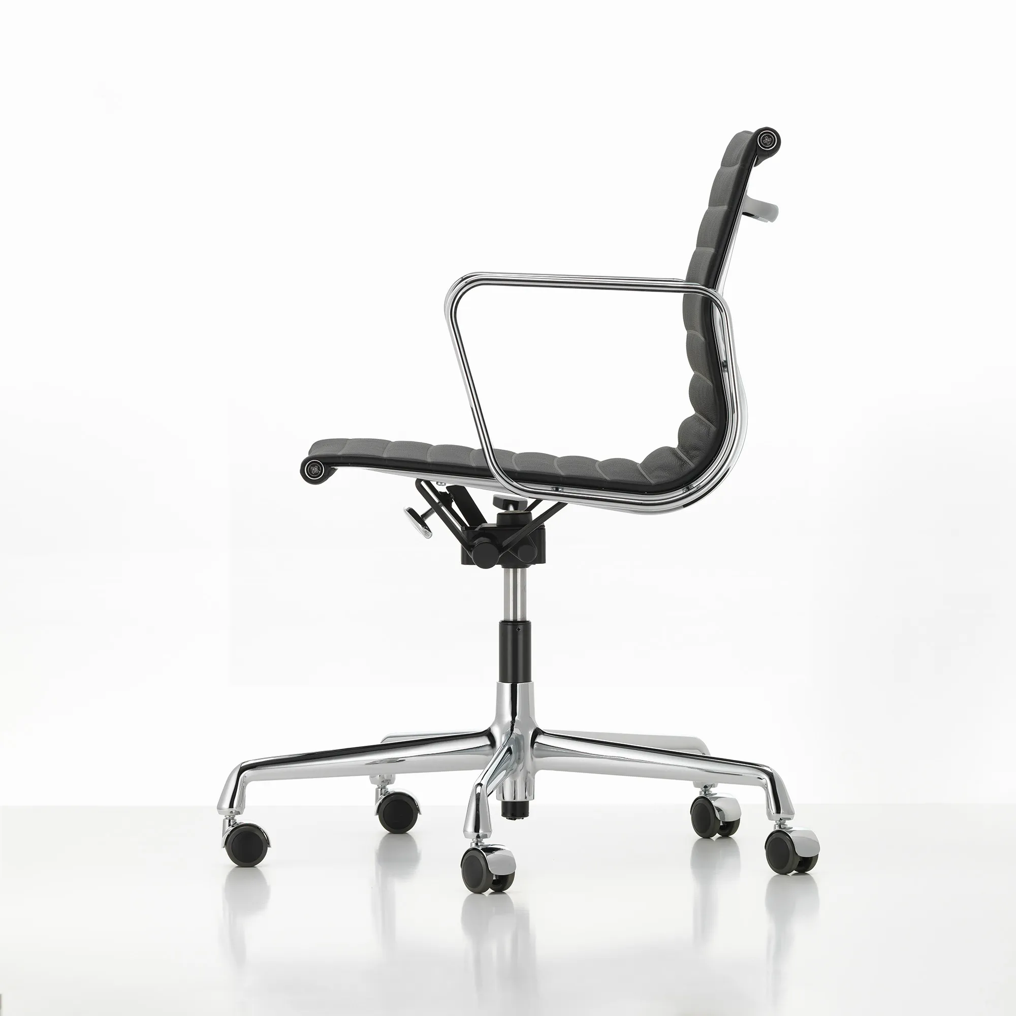 EA 117 Aluminium Chair kontorstol - 13