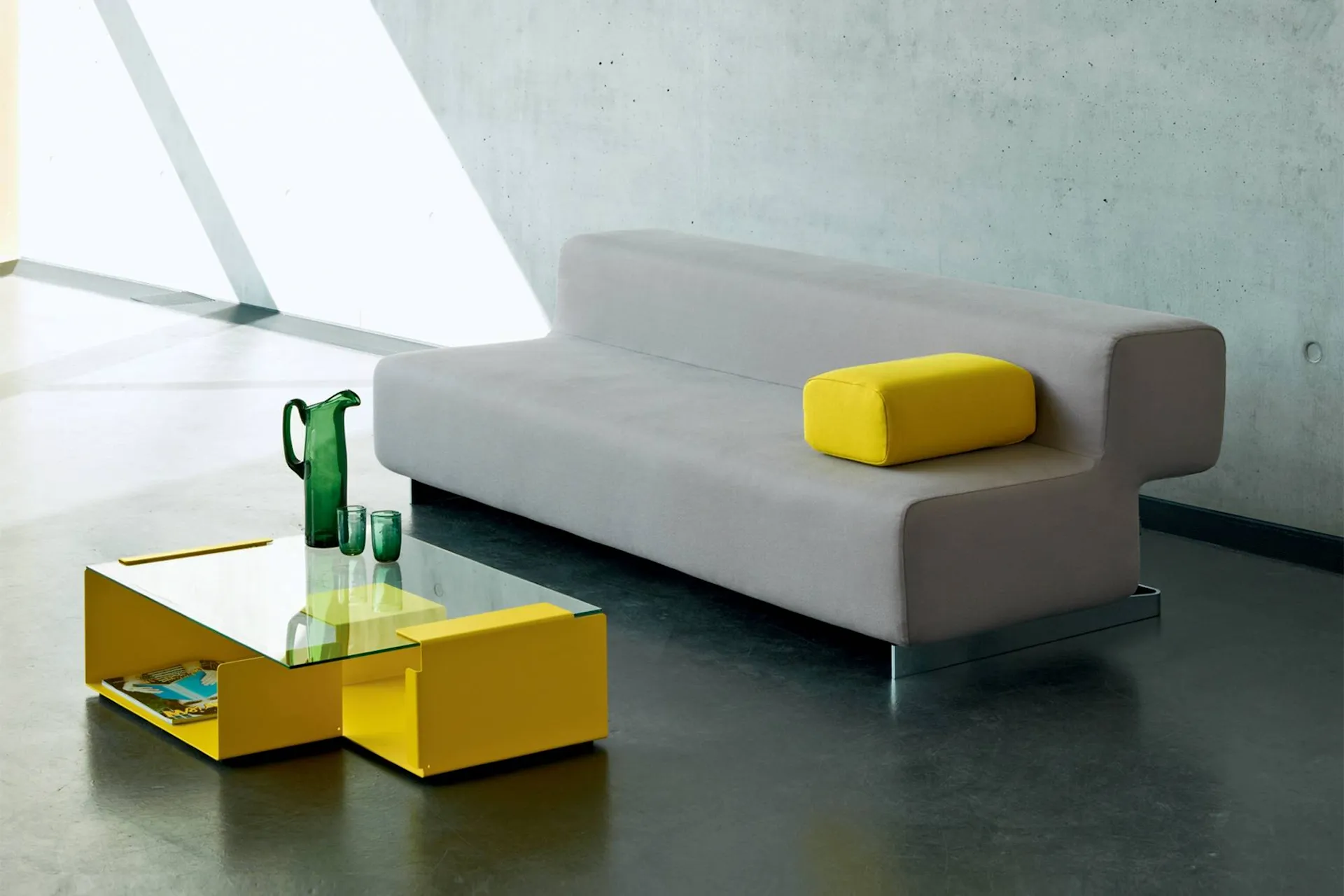 Diana D Sofabord - ClassiCon - Konstantin Grcic - NO GA