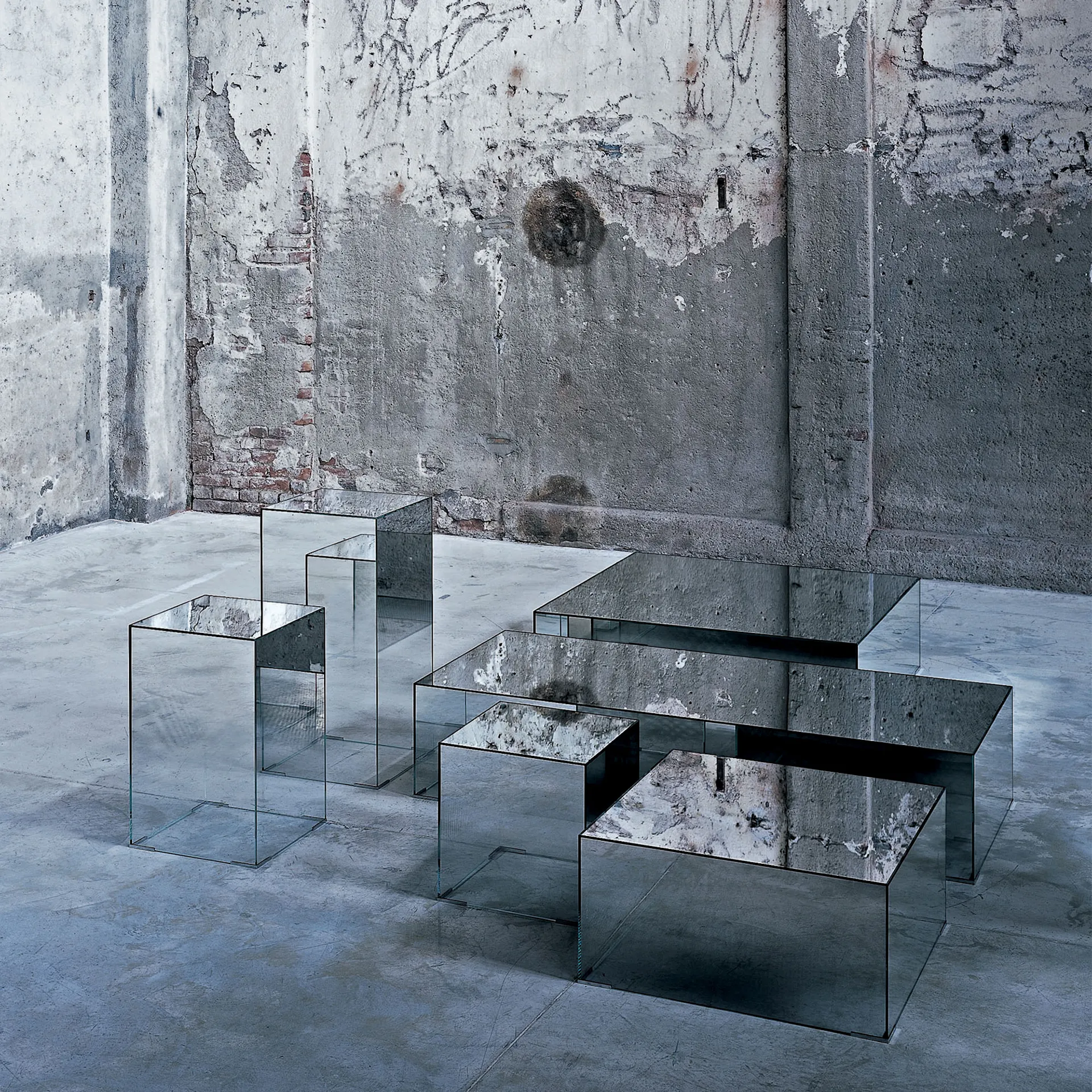 Illusion Low Table - Glas Italia - NO GA