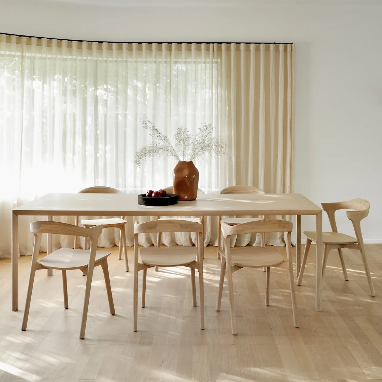 Air Dining Table