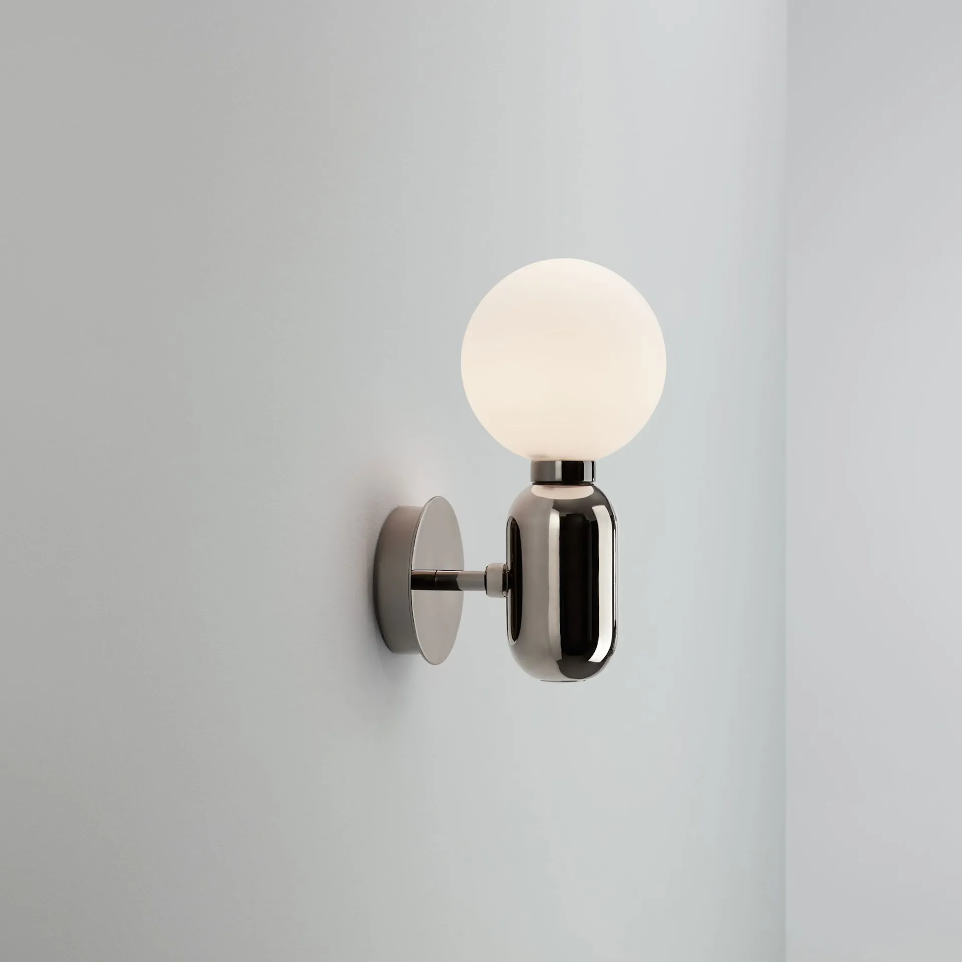 Aballs A Wall Lamp - Parachilna - Jaime Hayon - NO GA