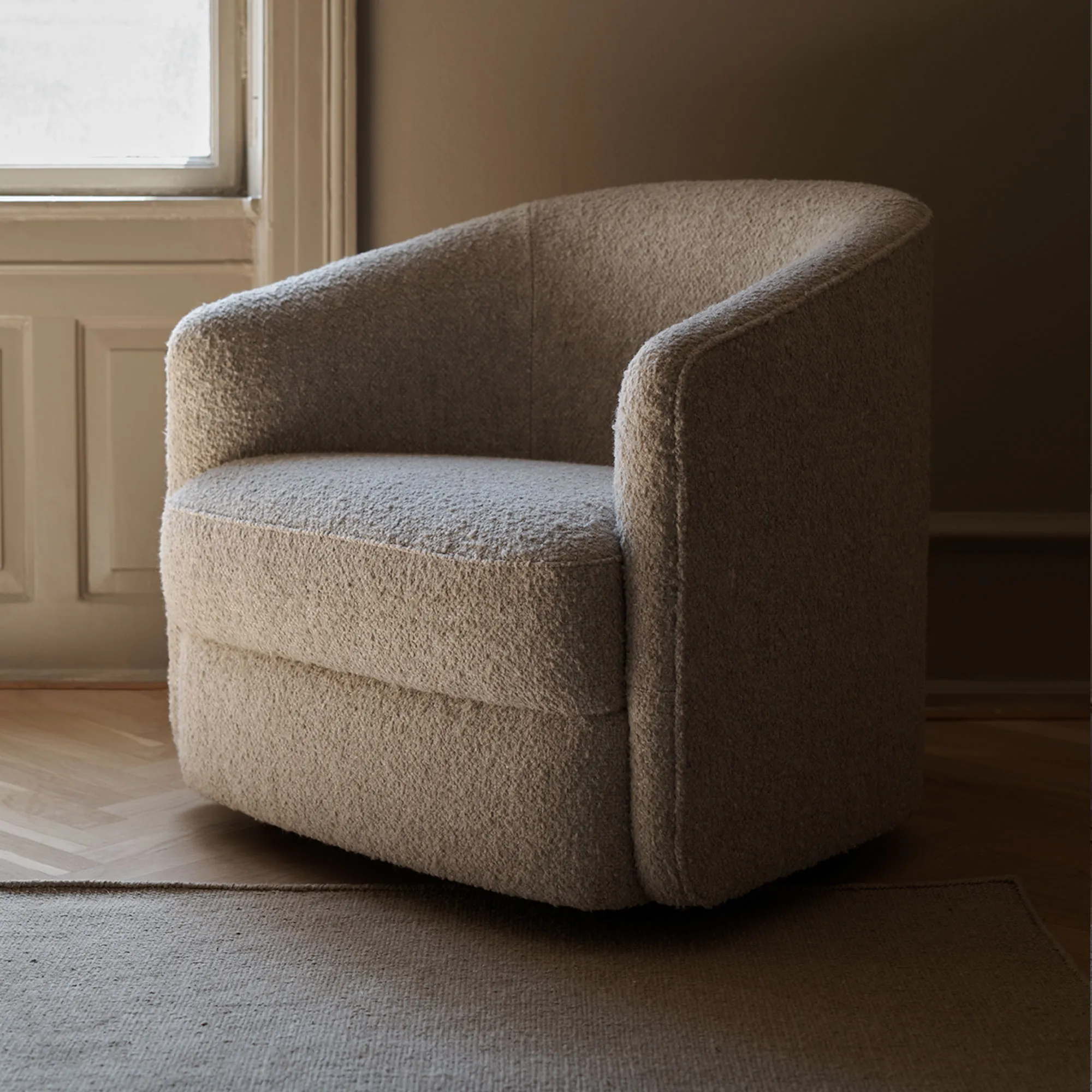 Covent Lounge Chair - 3