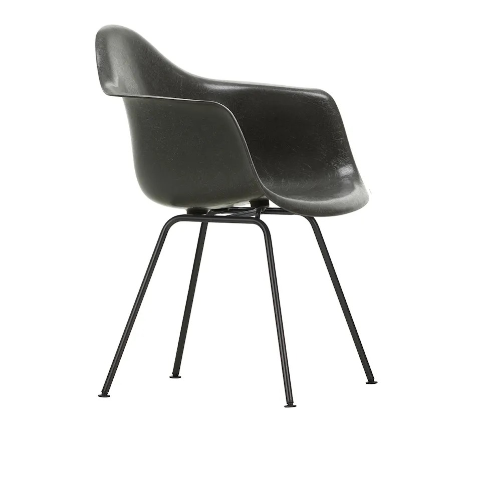 Eames Fiberglass Chair - DAX