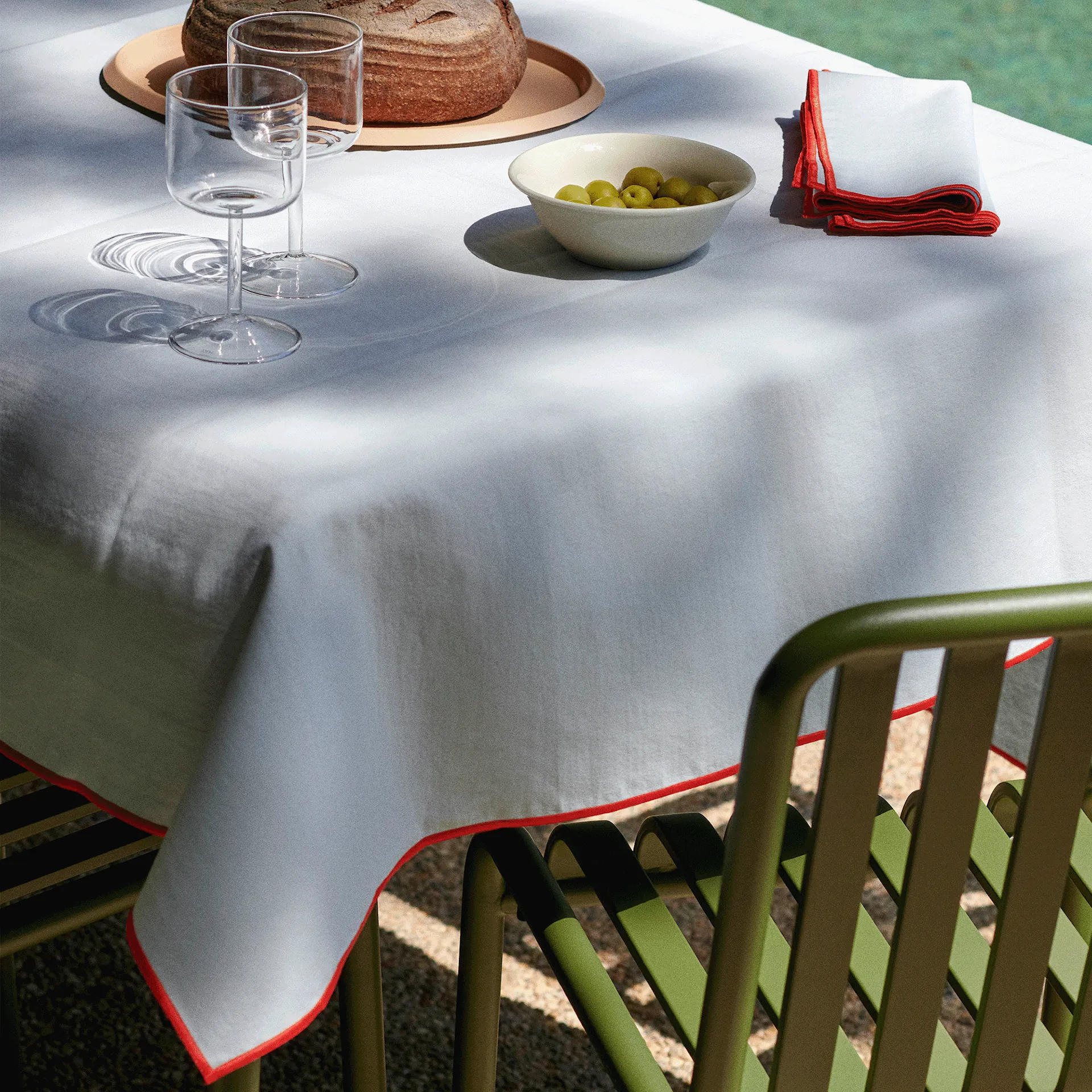 Outline Tablecloth 300 x 140 cm - HAY - NO GA