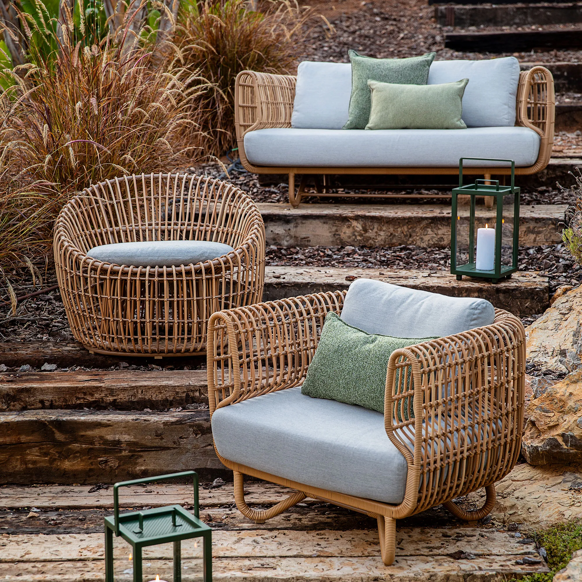 Nest Outdoor 3-Seater - 3