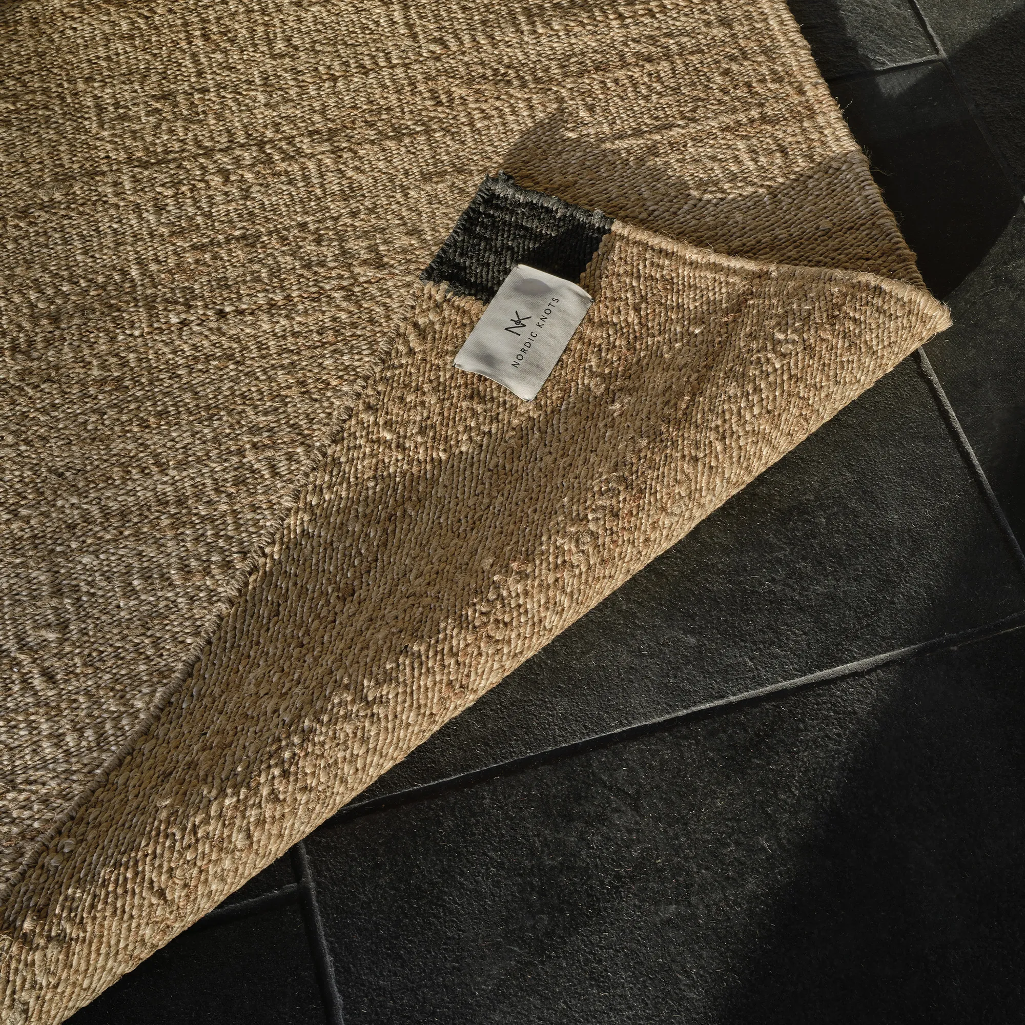 Jute Corner Black teppe