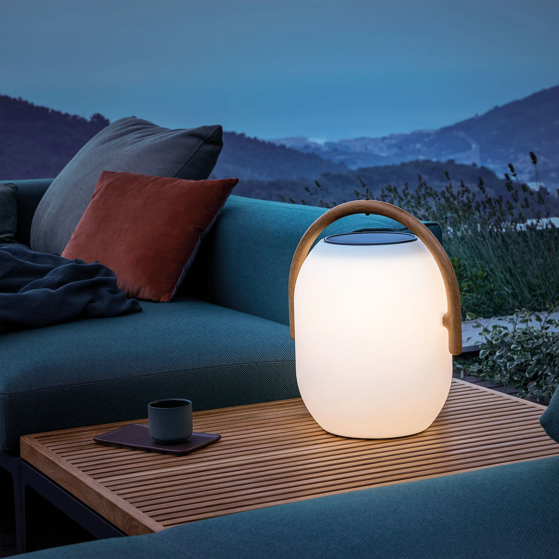 Ambient Cocoon Lamp  - Gloster - NO GA