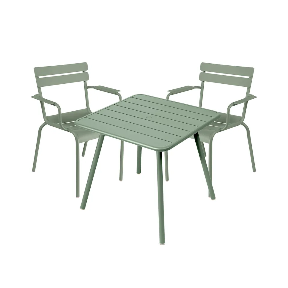 Luxembourg spisegruppe firbent bord & 2 karmstoler