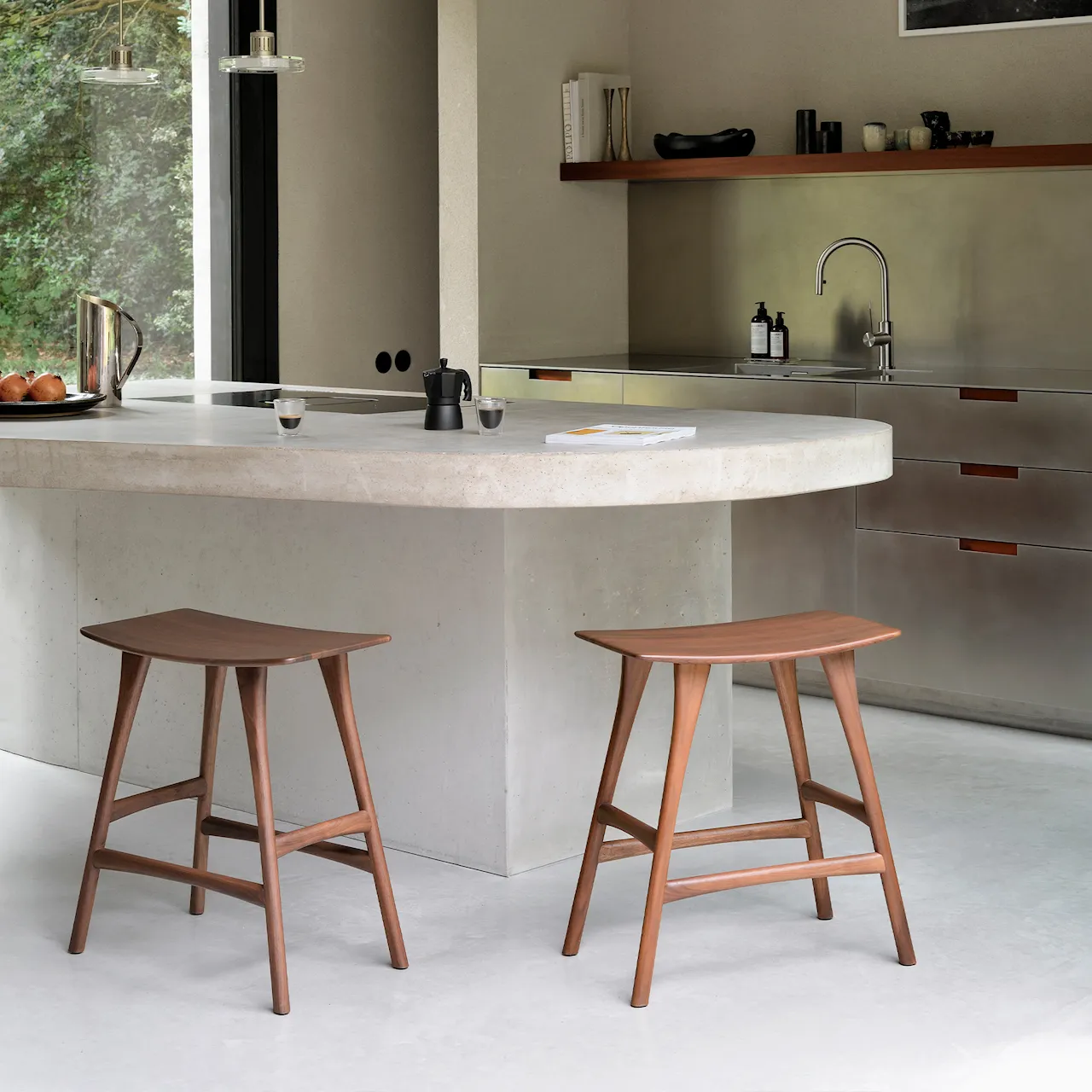 Osso Counter Stool