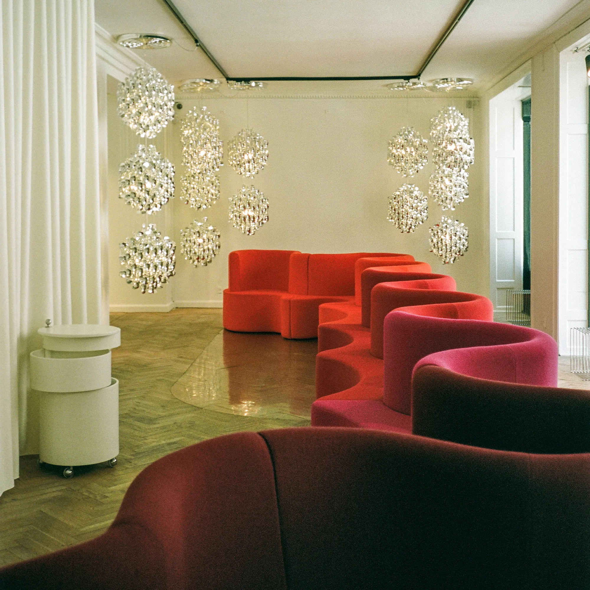 image 5 of 10