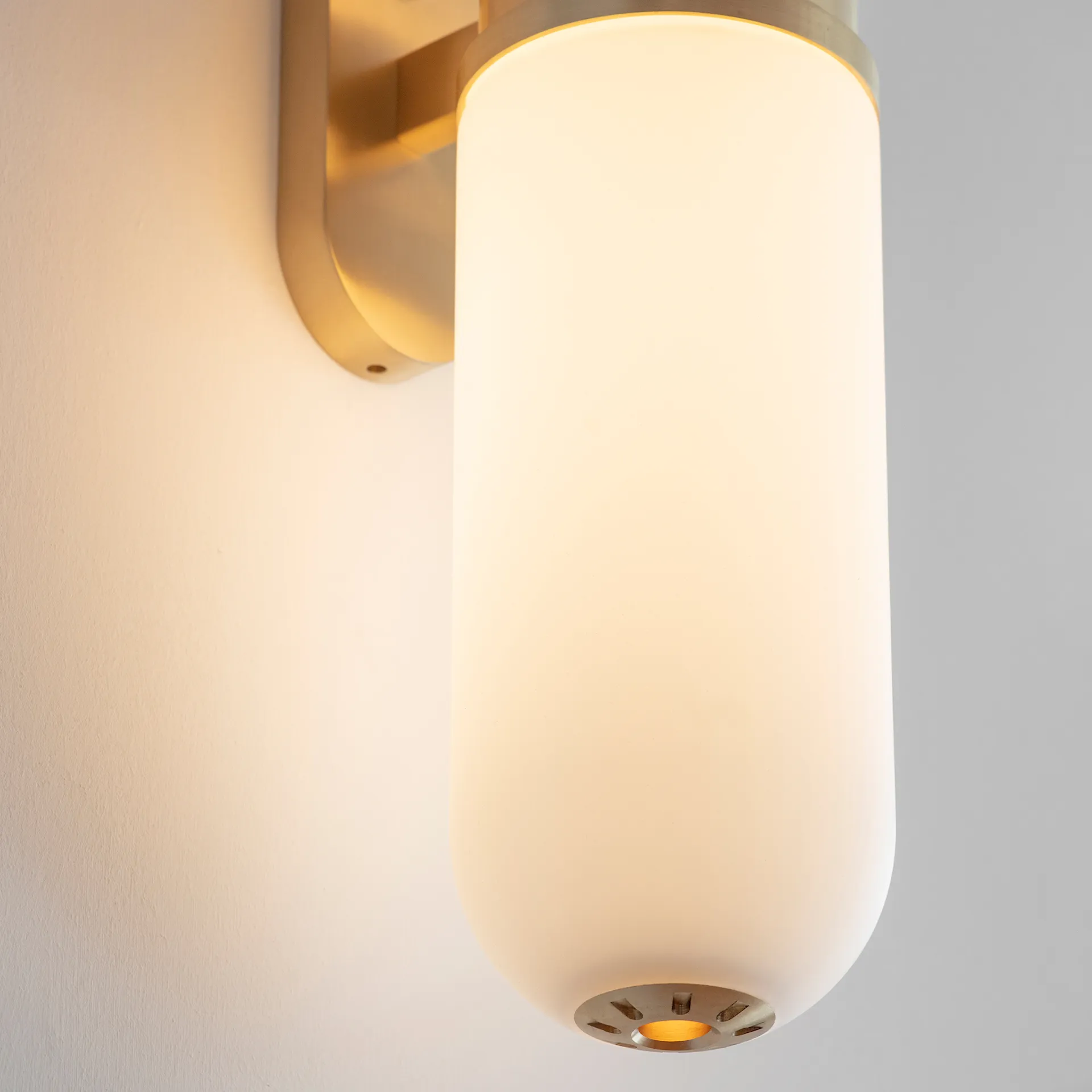 Occulo Wall Lamp - Bert Frank - NO GA