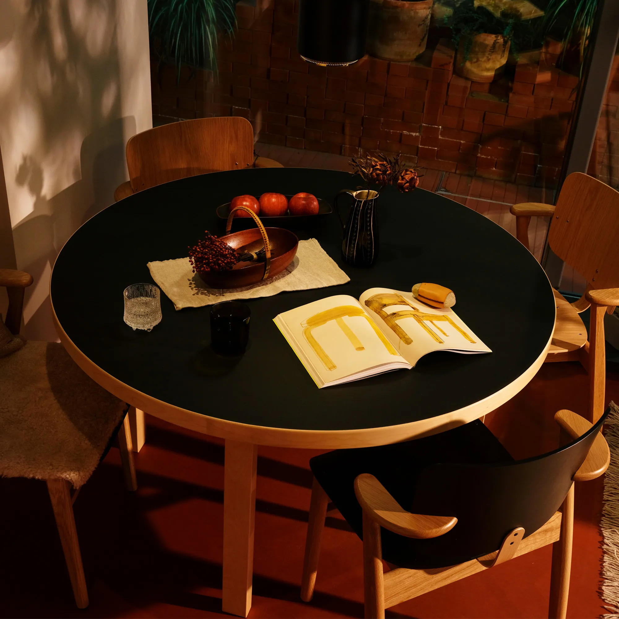Aalto Table Round 91 spisebord - 3