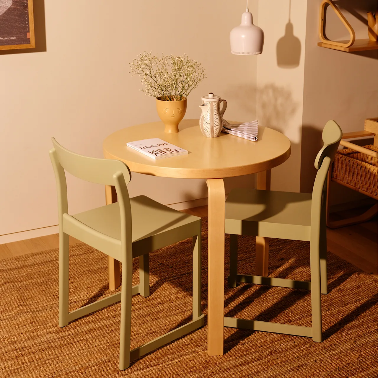 Aalto Table Round 90B spisebord