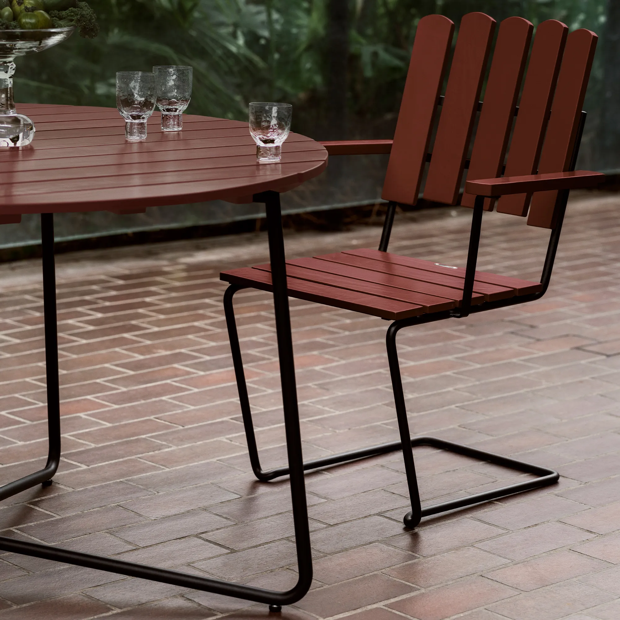Bord 9A utendørs spisebord Ø120 cm - 8