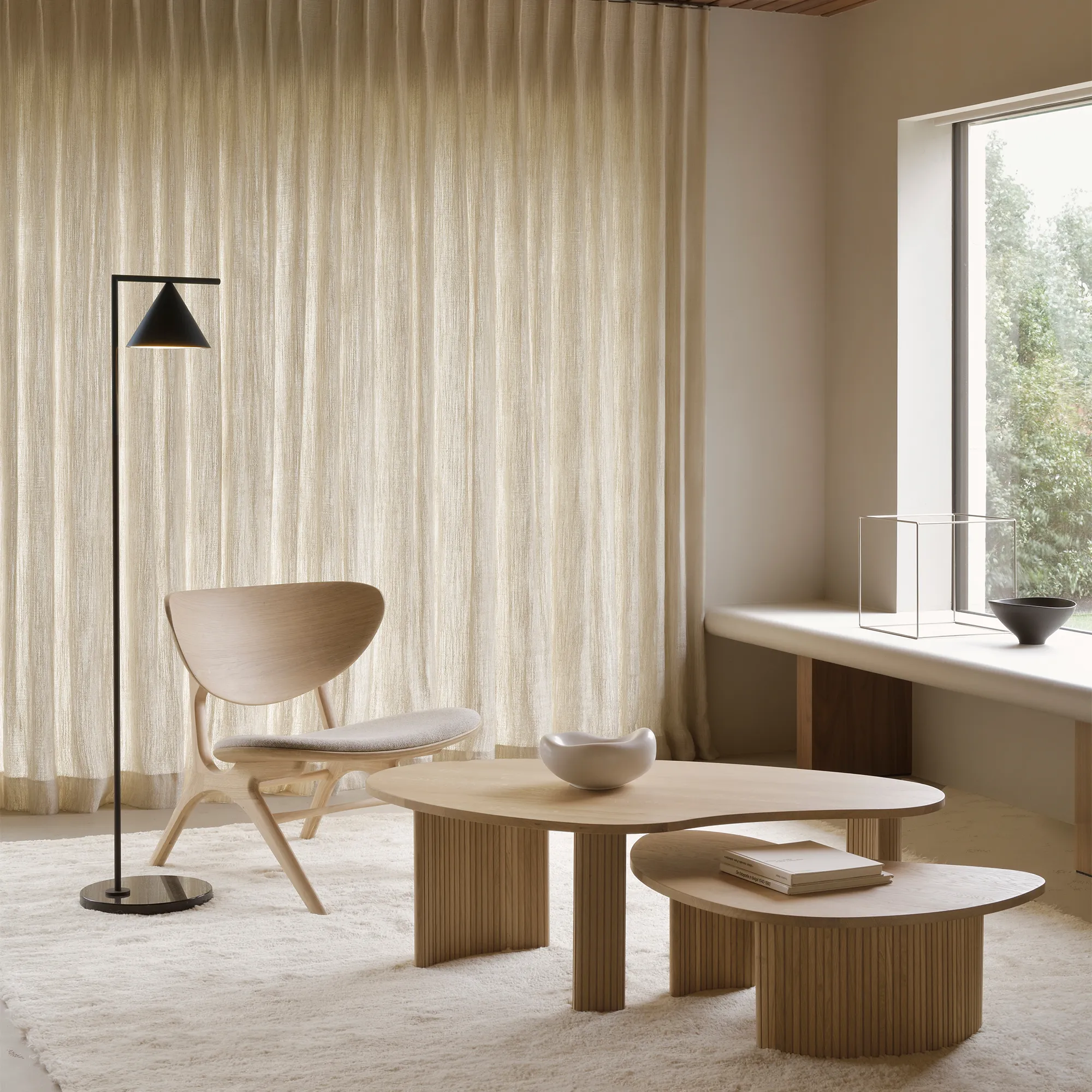Boomerang Coffee Table 126 x 74 x 40 cm - 2