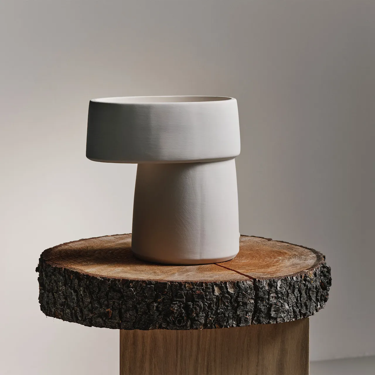 Bordlampe hvit romé 01
