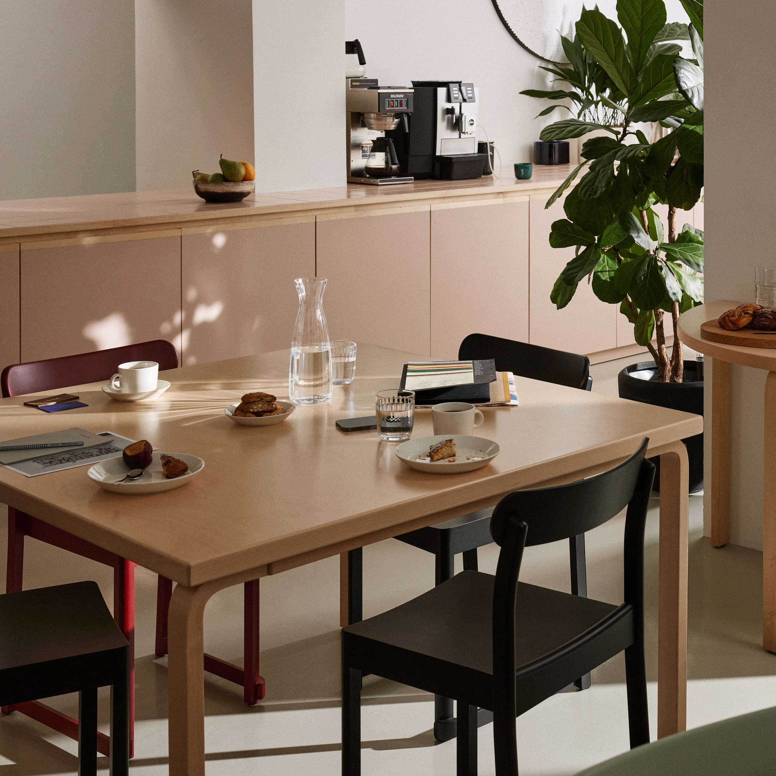 Aalto Table Square 84 spisebord - 2