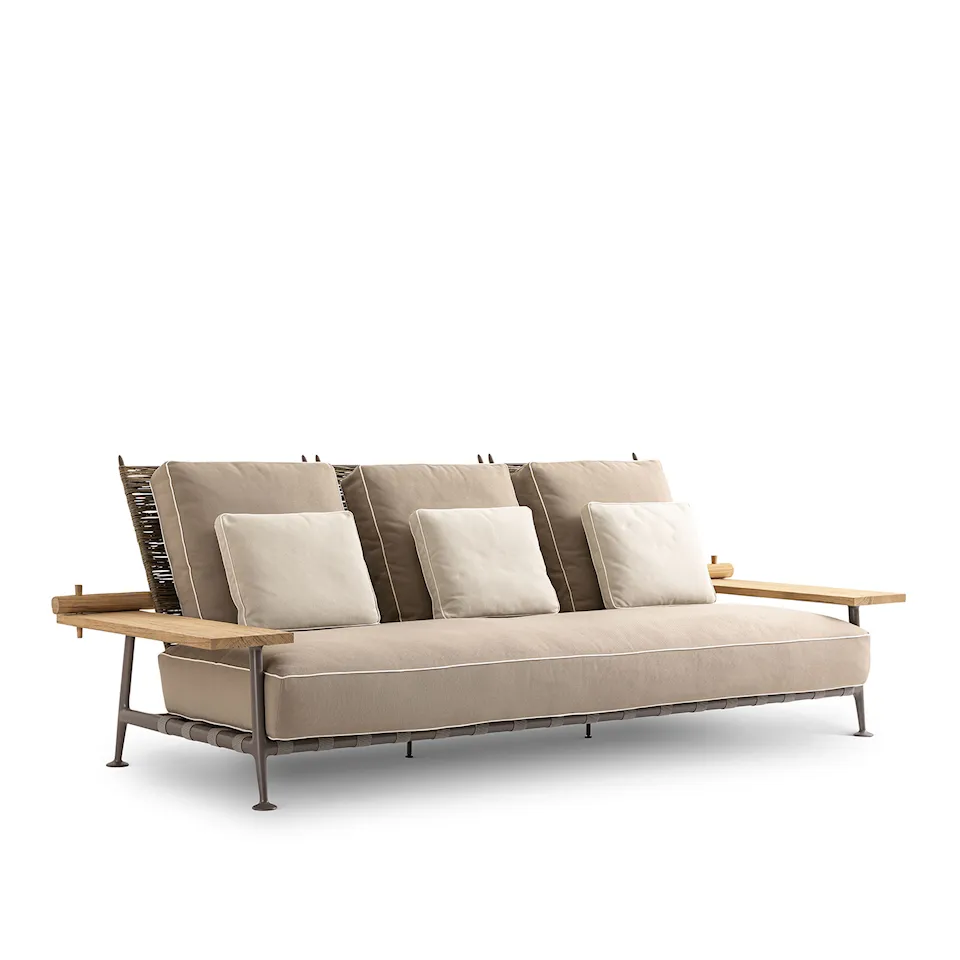 239 Fenc-e-Nature Sofa