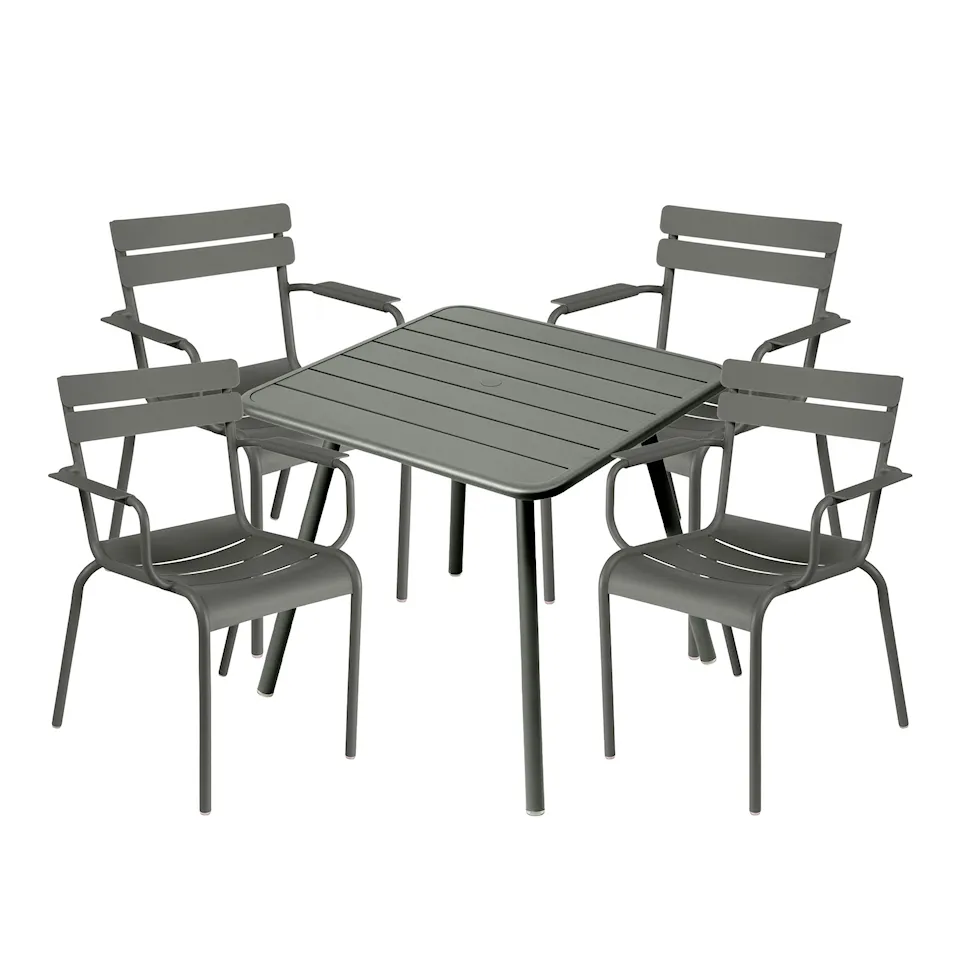 Luxembourg spisegruppe firbent bord & 4 karmstoler