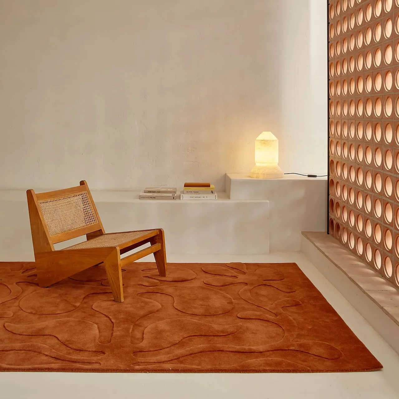 Lucia Eames Rooted Terracotta ullteppe