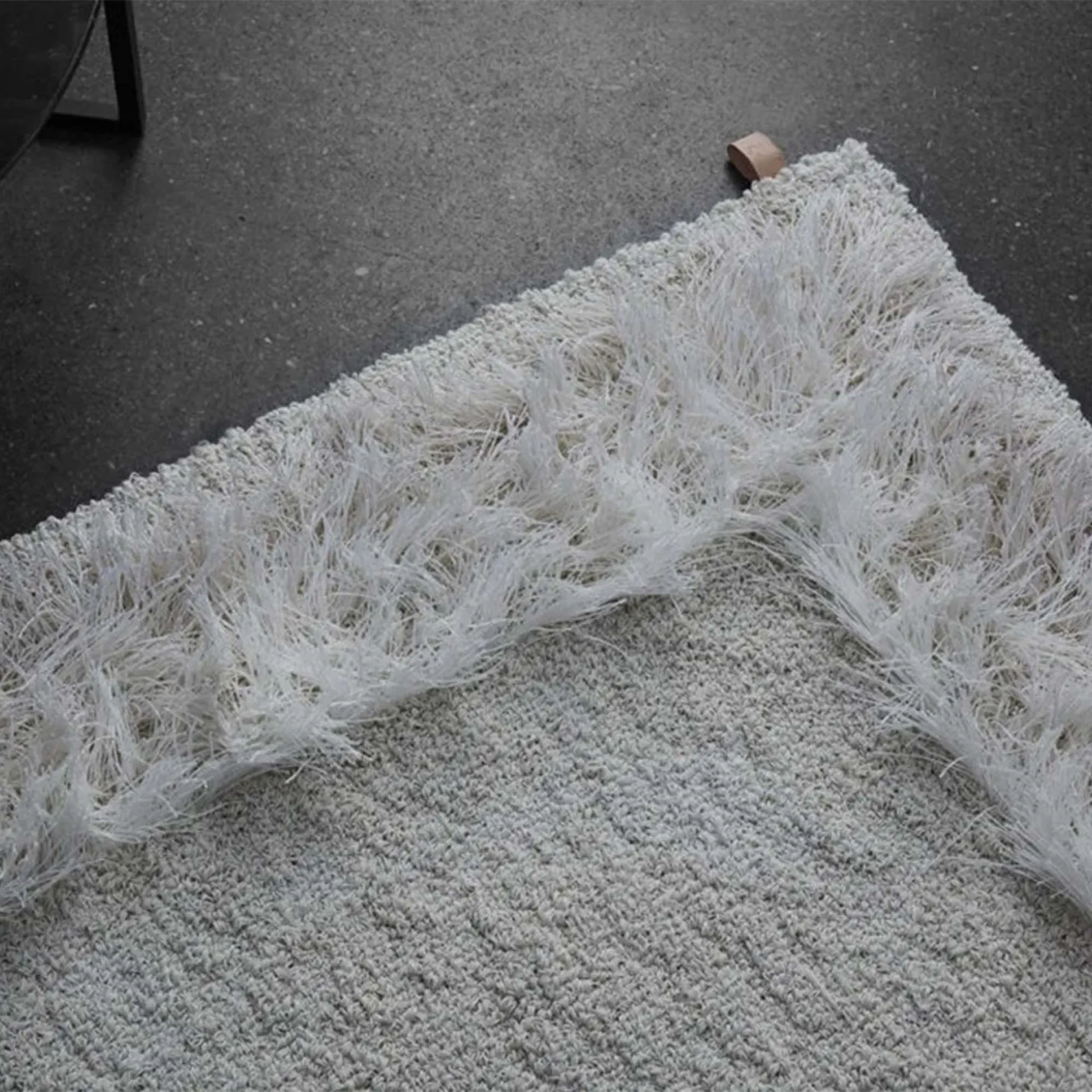 Feather Rug - Kasthall - NO GA