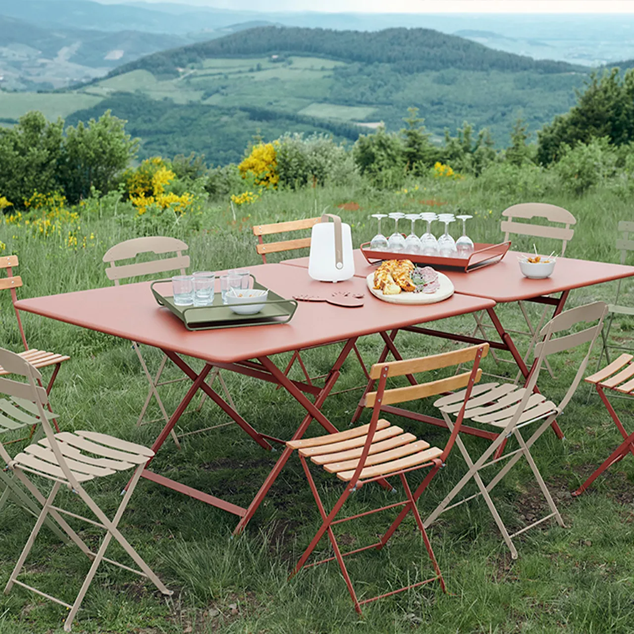 Caractère Table 128x128 cm