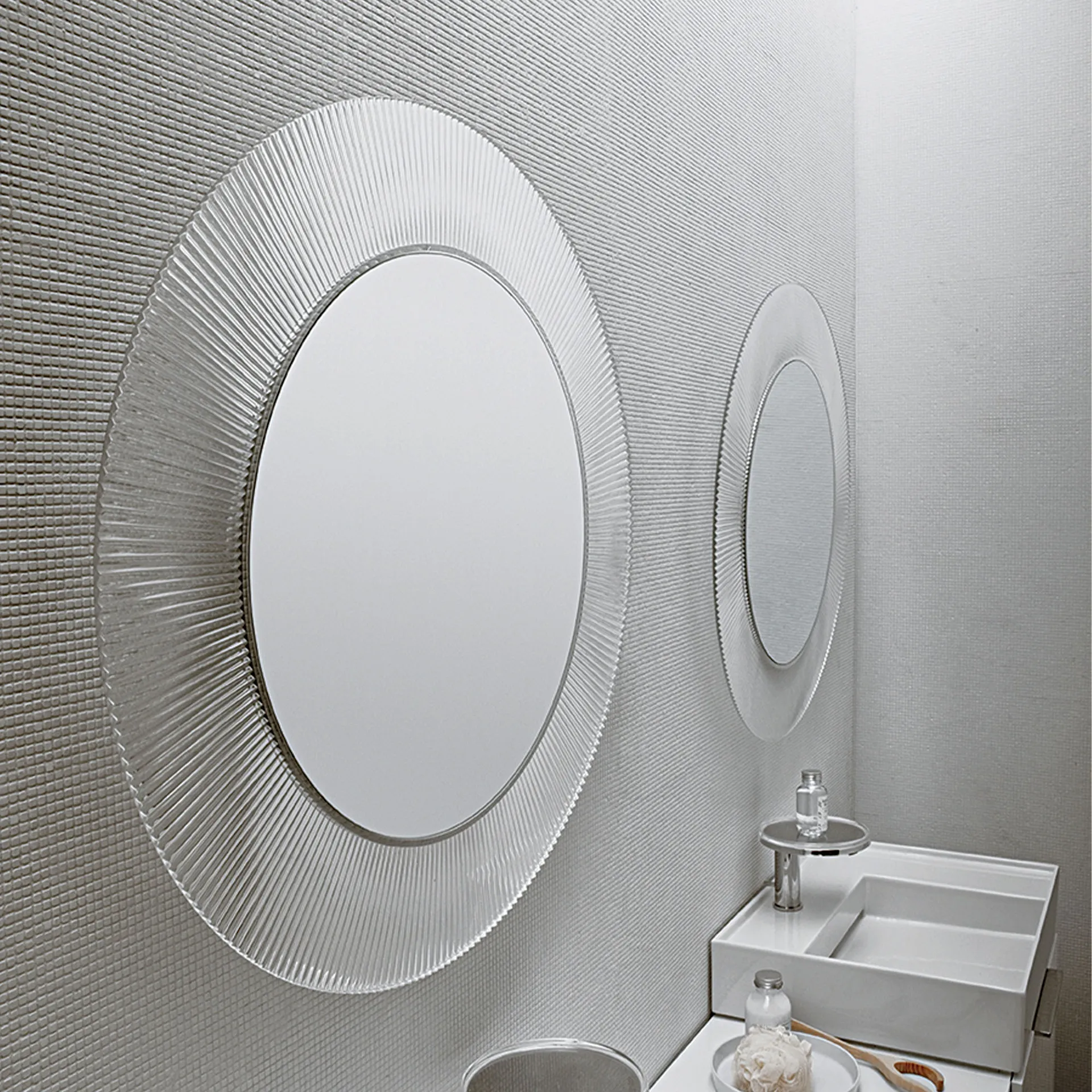 All Saints Mirror With Lighting - Kartell - NO GA