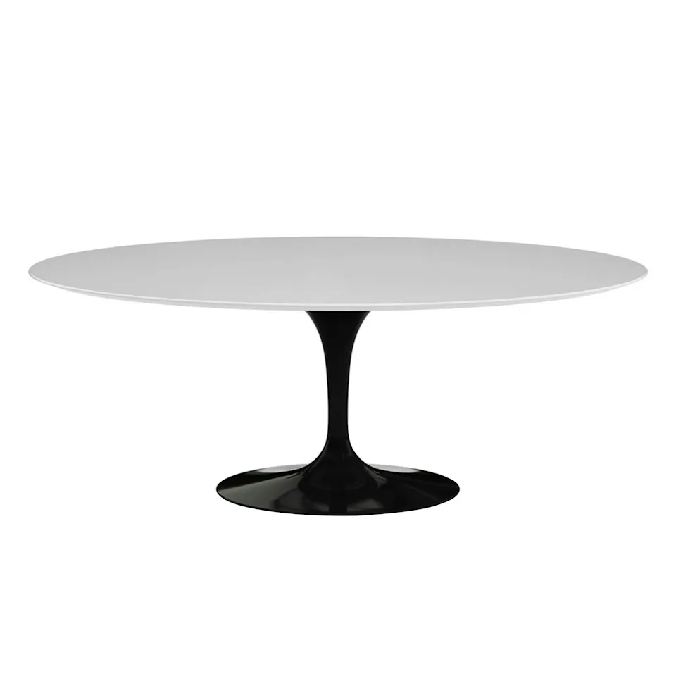 Saarinen Oval utendørs spisebord