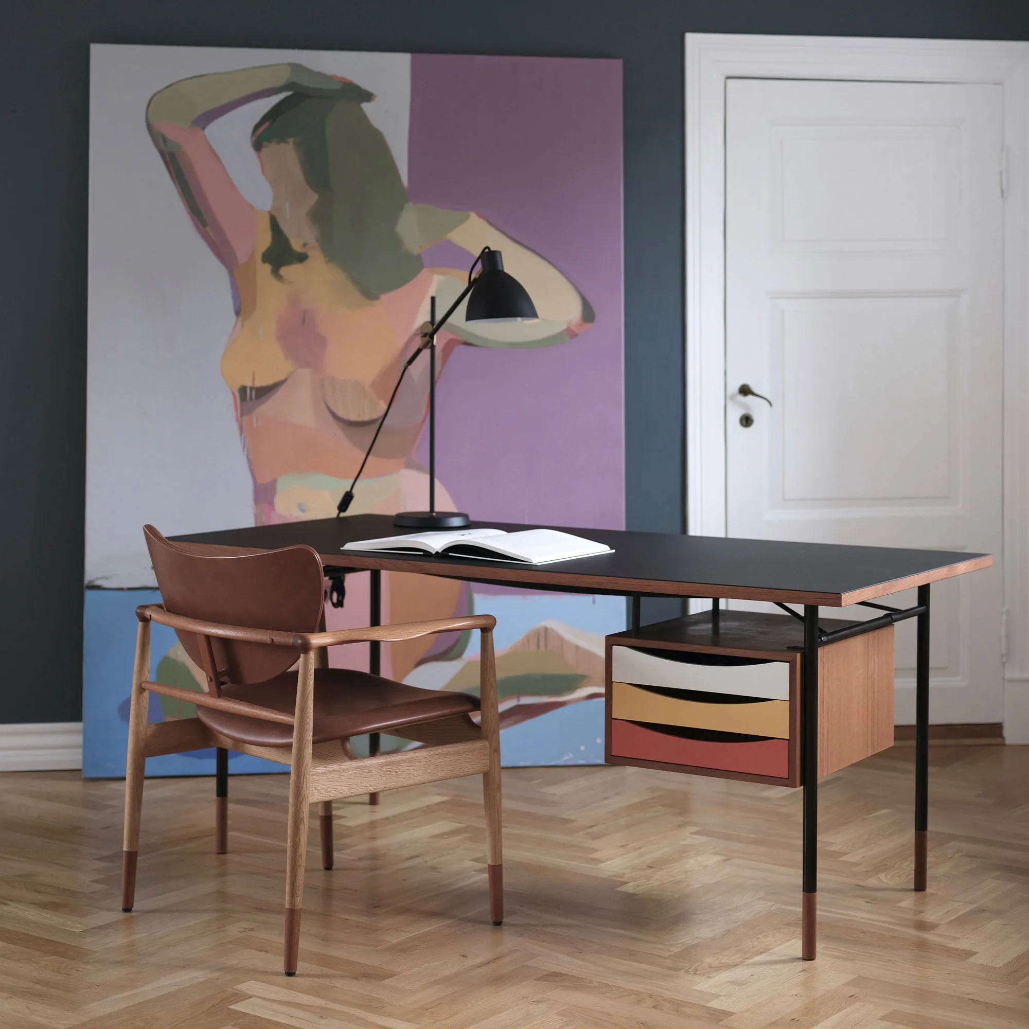 image 4 of 9