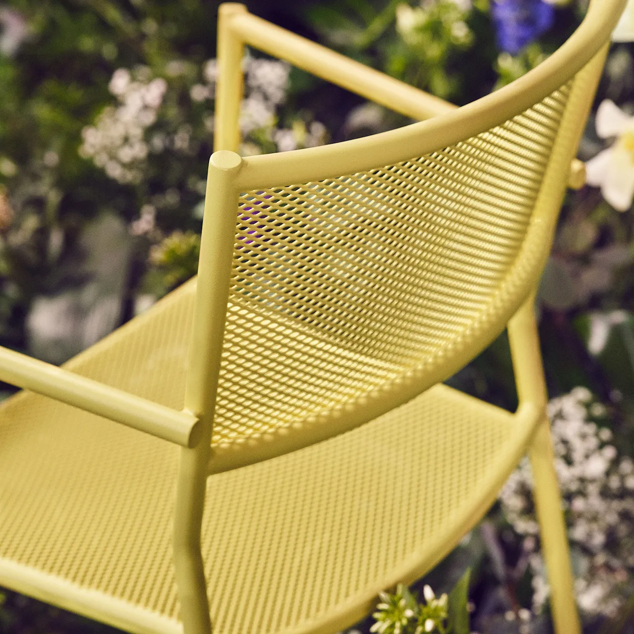 Jig Mesh Armchair