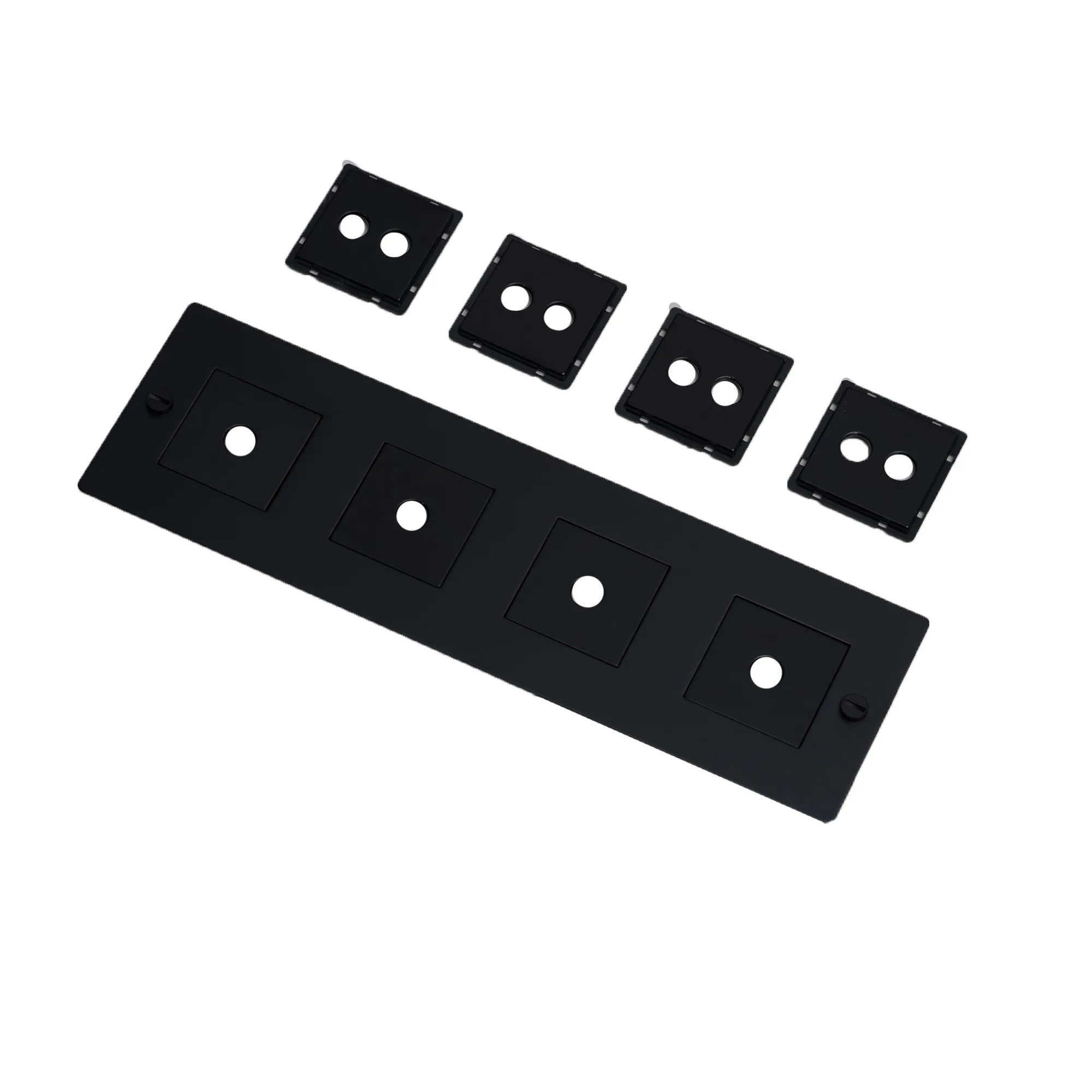 4G Wall Plate Horizontal With Infills - 1